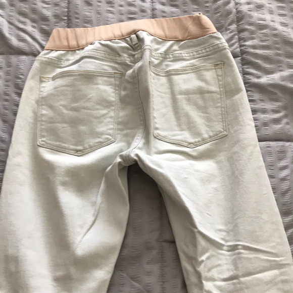 Gap maternity skinny jeans size 28 / 6R - Picture 3 of 3